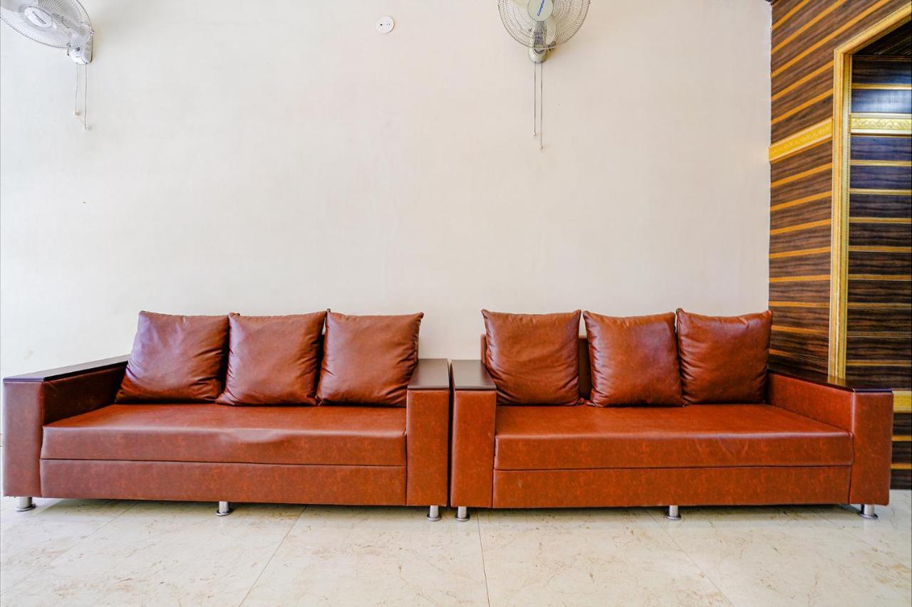 Fabhotel Ramjis Residency Нашик Екстер'єр фото