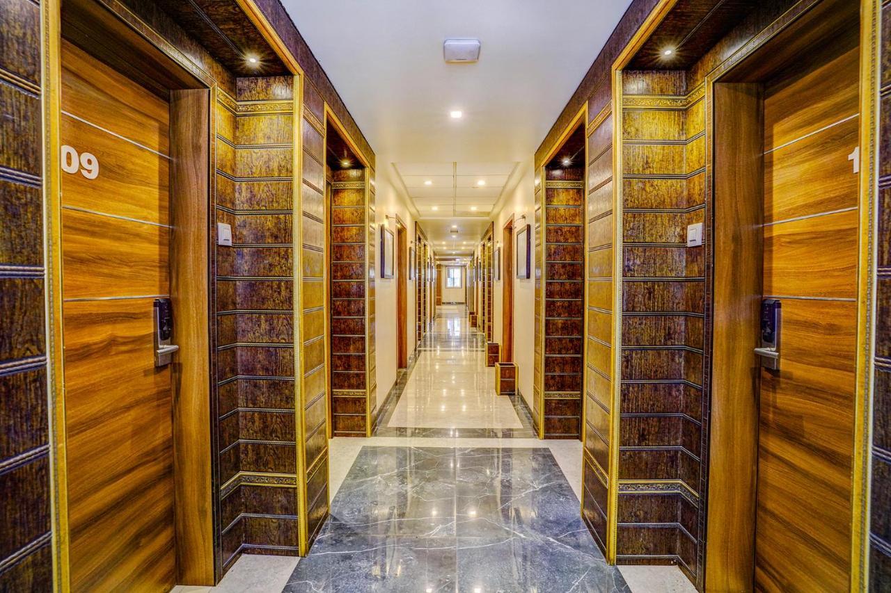 Fabhotel Ramjis Residency Нашик Екстер'єр фото