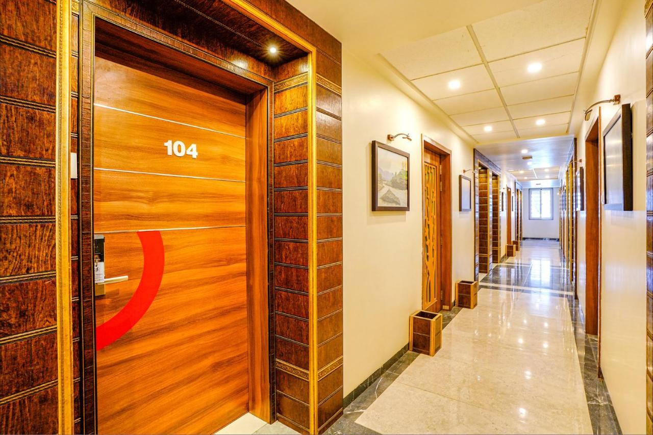 Fabhotel Ramjis Residency Нашик Екстер'єр фото